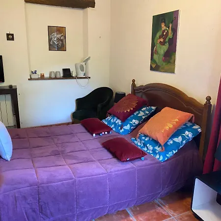 La Tuilerie 1860 Bed & Breakfast 3*